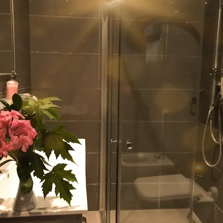 Hotel Arifi 4*