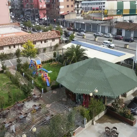 Hotel Arifi 4*