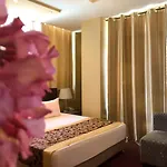 Arifi 酒店