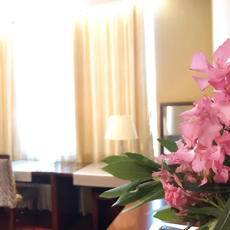 Arifi Otel 4*