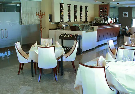 Otel Arifi 4*
