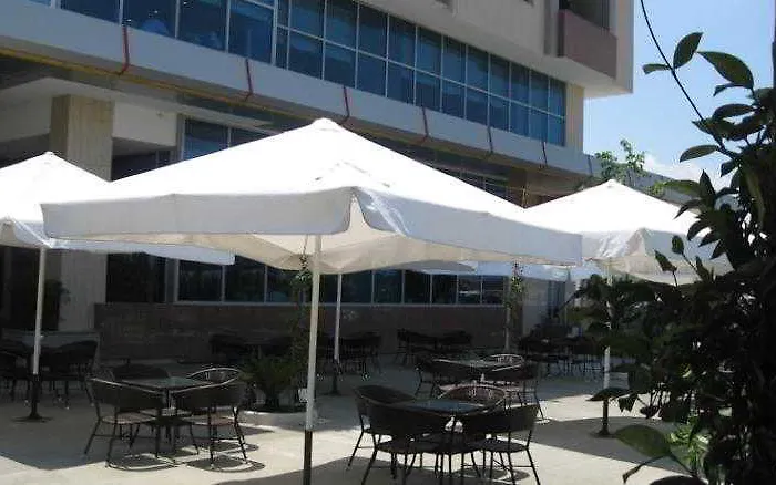 酒店 Arifi Shkodër