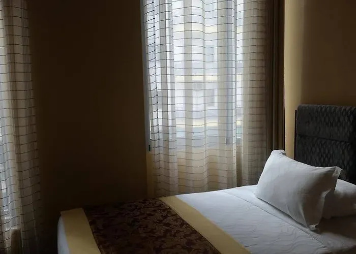 호텔 Arifi Shkodër